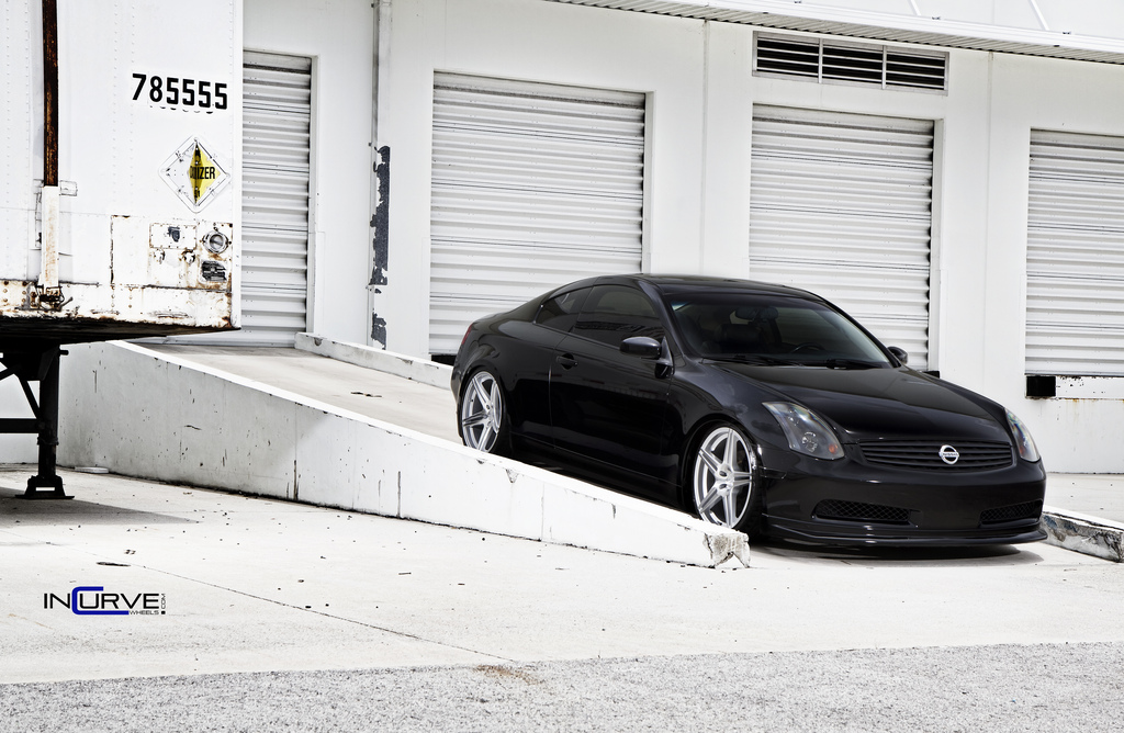 Incurve Wheels IC-S5 Silver on Black Infiniti G35